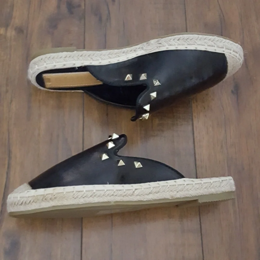 Bella Marie -‎ Black Studded Mule Espadrilles